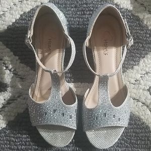 Razzle Dazzle dress shoes for kids SIZE 3